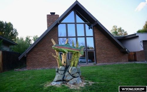 208 Sunset Ave, Thermopolis, WY, 82443-3120 | Card Image