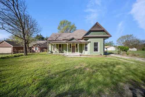 501 S Boyce Dr, Ennis, TX, 75119-8310 | Card Image