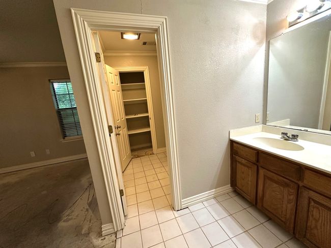 225 Jp Cave Rd, House other with 3 bedrooms, 2 bathrooms and null parking in Sherman TX | Image 12