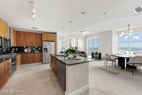 3507-1431 Riverplace Blvd, JACKSONVILLE, FL, 32207-9028 | Card Image