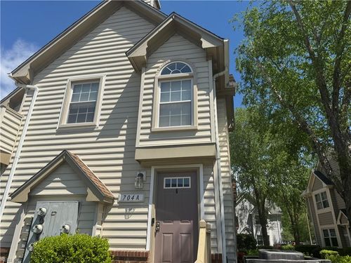a-704 Nottoway River Ct, Chesapeake, VA, 23320-6850 | Card Image