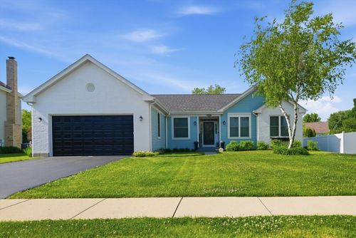 1968 School House Lane, Aurora, IL, 60506 | Card Image
