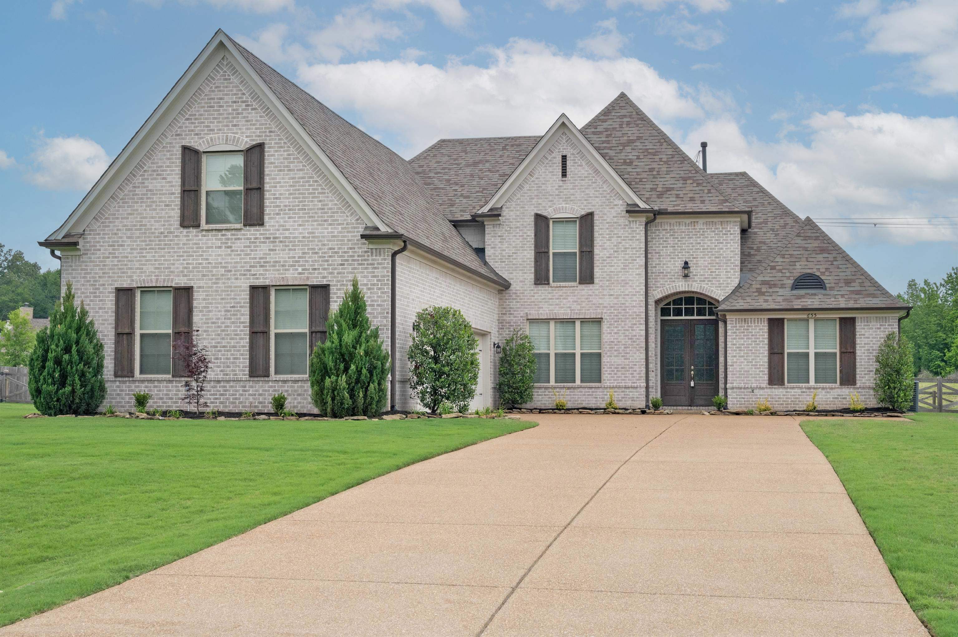 Glenshee Dr, Rossville, TN 38066