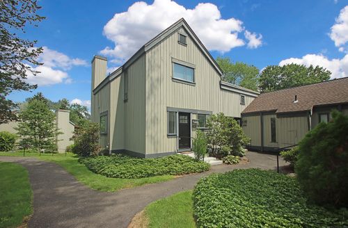 c-192 Heritage Vlg, Southbury, CT, 06488 | Card Image