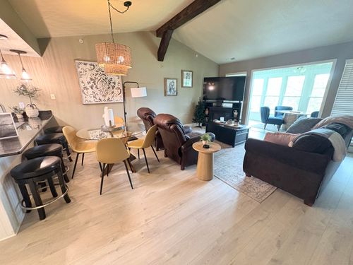 5-200 Golfview Dr, Branson, MO, 65616-3905 | Card Image