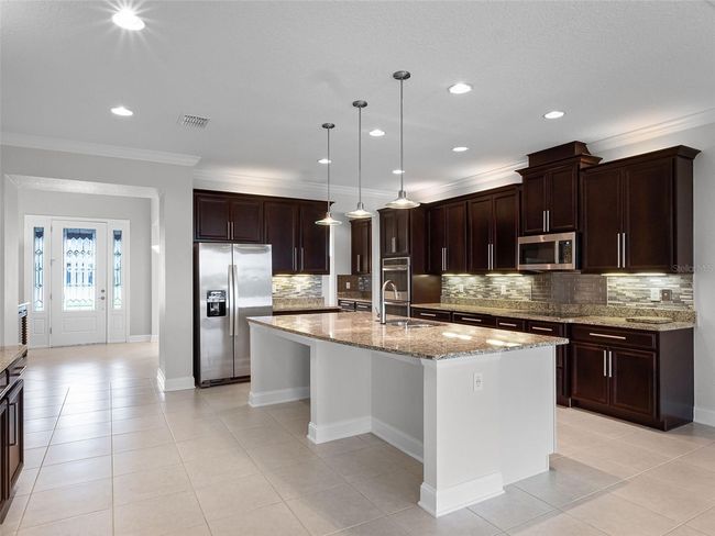 Loaded kitchen | Image 17