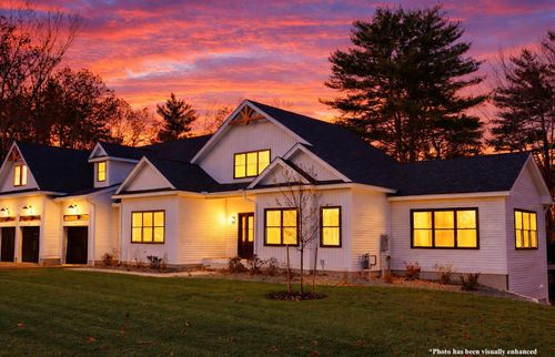 unit-7-12 Little River Road, Exeter, NH, 03833 | Card Image