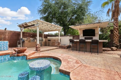 3692 E Morning Star Ln, Gilbert, AZ, 85298-4802 | Card Image