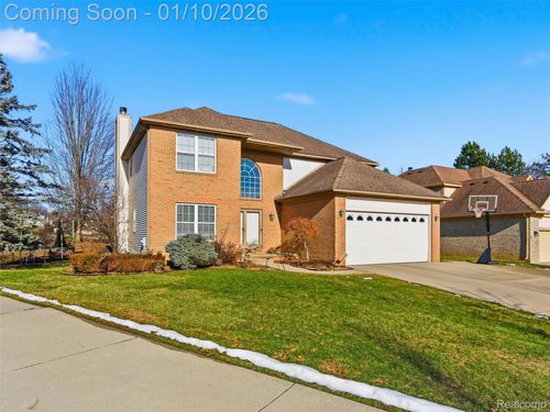 28710 Castlegate Dr, Southfield, MI, 48034-5619 | Card Image