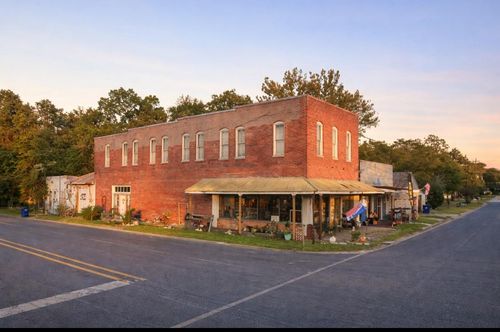 100 E 2nd St, Groveton, TX, 75845 | Card Image