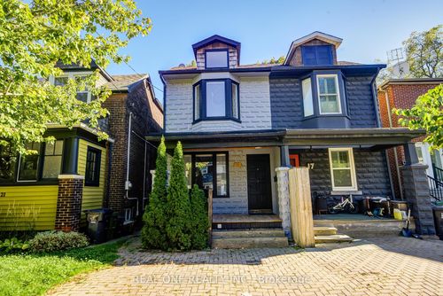 19 Battenberg Ave, Toronto, ON, M4L1J7 | Card Image