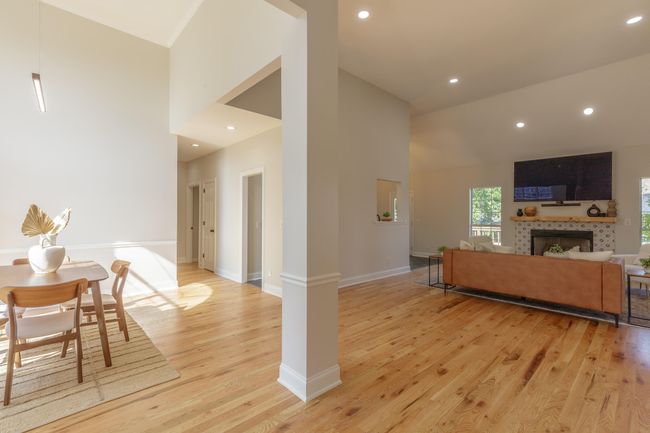 2001 Hamilton Brow Path, House other with 3 bedrooms, 2 bathrooms and null parking in Chattanooga TN | Image 5