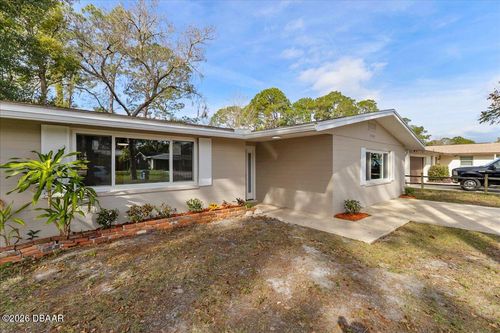 1524 Culverhouse Dr, DAYTONA BEACH, FL, 32117-1812 | Card Image