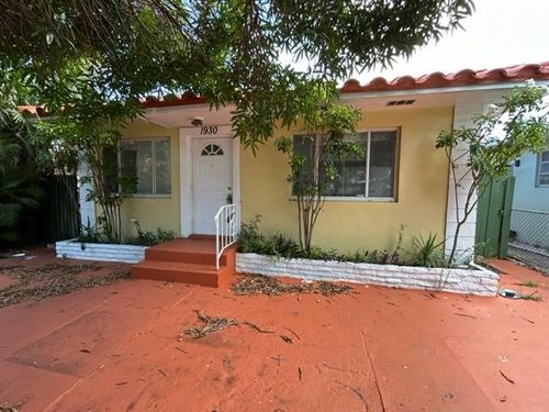 1-3-1930 Pierce Street, Hollywood, FL, 33020 | Card Image