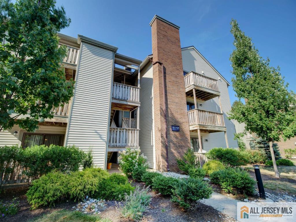 Residential Lease in Plainsboro