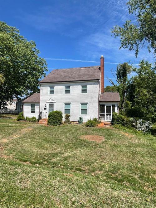 322 Langhorne Ln, Lynchburg, VA, 24501-3628 | Card Image