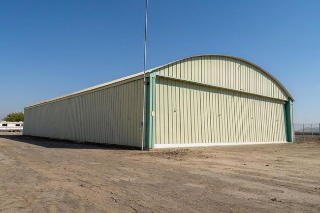 23500 Eckert Field Airport (1 Q1) Avenue 204, Home with 0 bedrooms, 0 bathrooms and null parking in Strathmore CA | Image 19