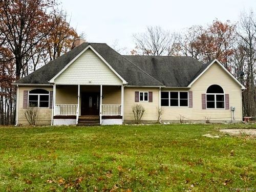 532 Roosa Gap Rd, Bloomingburg, NY, 12721-5123 | Card Image