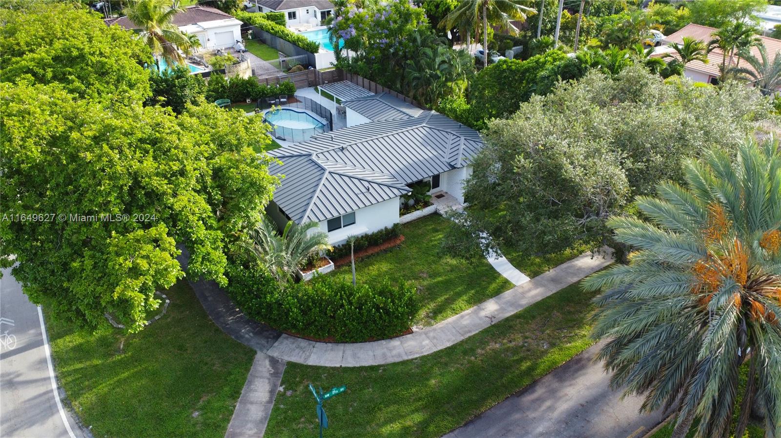 109th St, Miami Shores, FL 33168