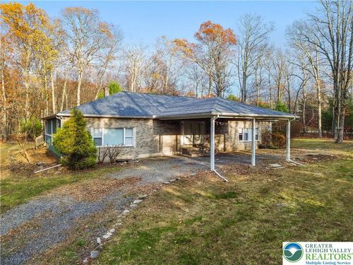 6236 Forest Ln, East Stroudsburg, PA, 18302-9447 | Card Image