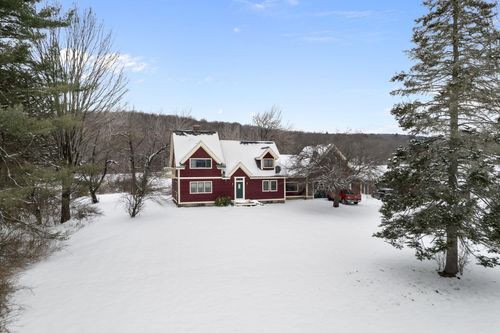 952 Eureka Rd, Springfield, VT, 05156-9106 | Card Image
