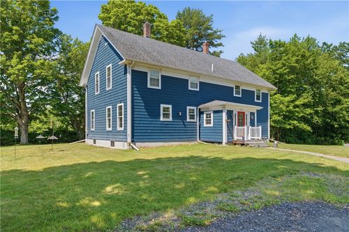2020 Broncos Hwy, Glendale, RI, 02826 | Card Image