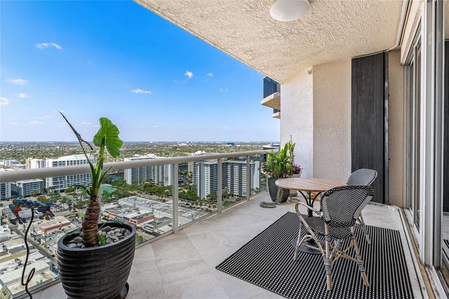 APT-2603 - 3100 N Ocean Blvd, Condo with 3 bedrooms, 3 bathrooms and null parking in Fort Lauderdale FL | Image 41
