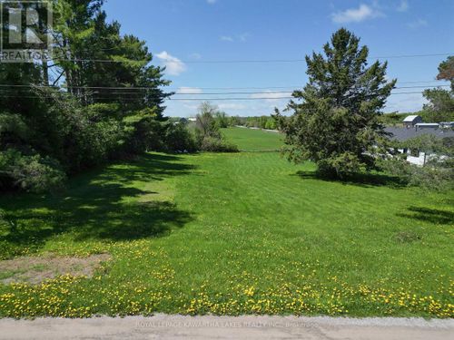8 Fulsom Crescent, Kawartha Lakes (Carden), ON, L3V0H5 | Card Image