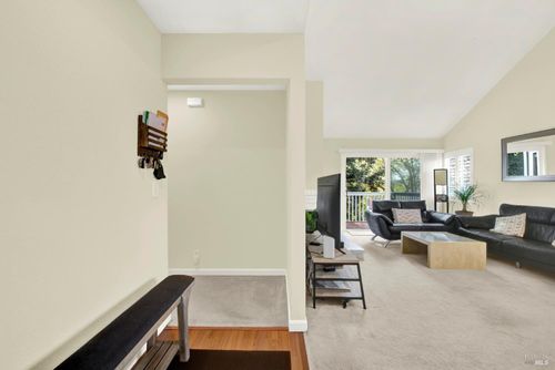 apt-80-565 Lori Dr, Benicia, CA, 94510-2681 | Card Image