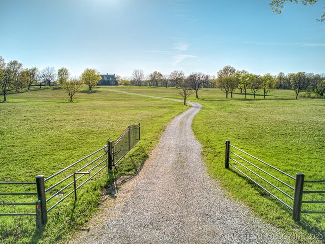 5500 S 329 Th East Ave, House other with 3 bedrooms, 5 bathrooms and null parking in Broken Arrow OK | Image 7