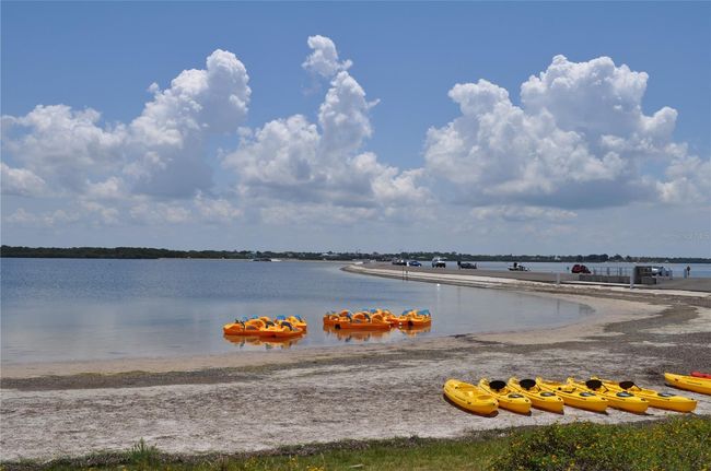 Bicyles, kayaks, and Paddle boats for rent. | Image 44