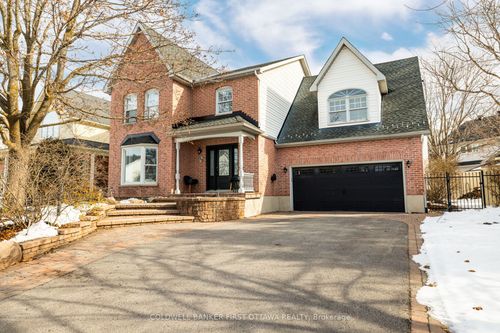 32 Kyle Ave, Stittsville, ON, K2S1G9 | Card Image