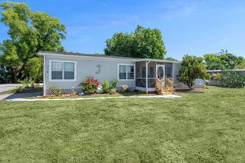 176 Andrea Ln, NAPLES, FL, 34114-8402 | Card Image