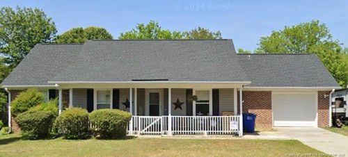 372 Woodberry Cir, Raeford, NC, 28376-9180 | Card Image