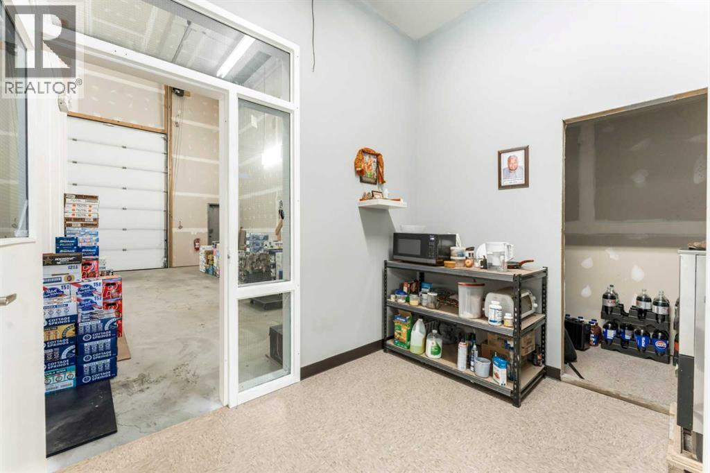 Business Opportunity in Sylvan Lake 2