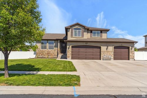 4124 S 3475 W, West Haven, UT, 84401-8457 | Card Image