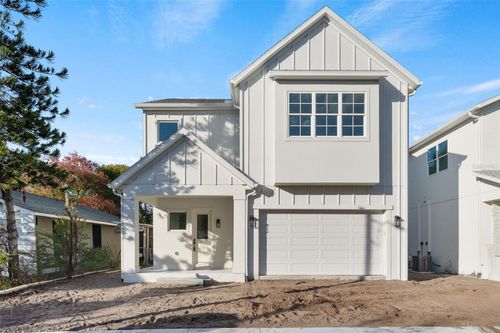 3303 W Iowa Ave, TAMPA, FL, 33611-4615 | Card Image