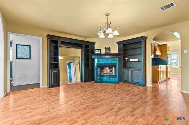 411 Wade Rd, House other with 4 bedrooms, 2 bathrooms and null parking in Eddy TX | Image 18