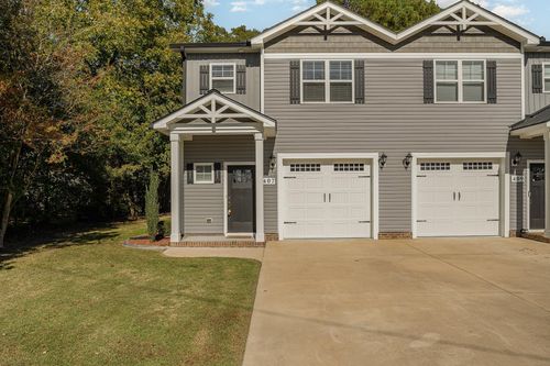 407 E 3rd St, Princeton, NC, 27569-7392 | Card Image