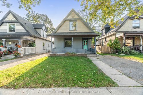7 Marmora St, London, ON, N5Z1Z4 | Card Image