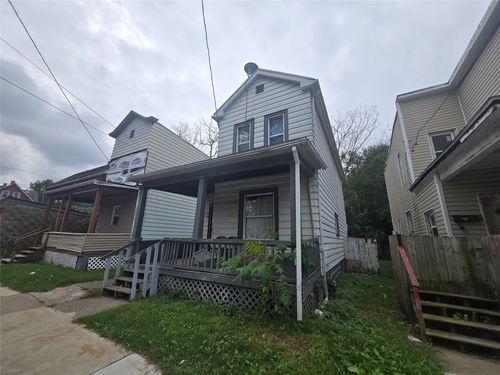1022 Ash St, Erie, PA, 16503-1328 | Card Image