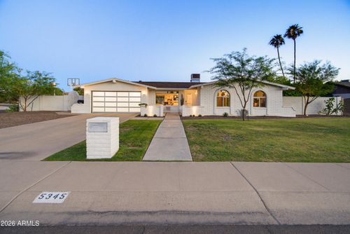 5345 E Winchcomb Dr, Scottsdale, AZ, 85254-2937 | Card Image