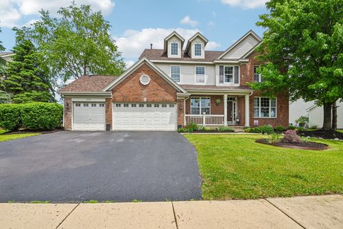 2185 Hennning Ln, Yorkville, IL, 60560-4607 | Card Image