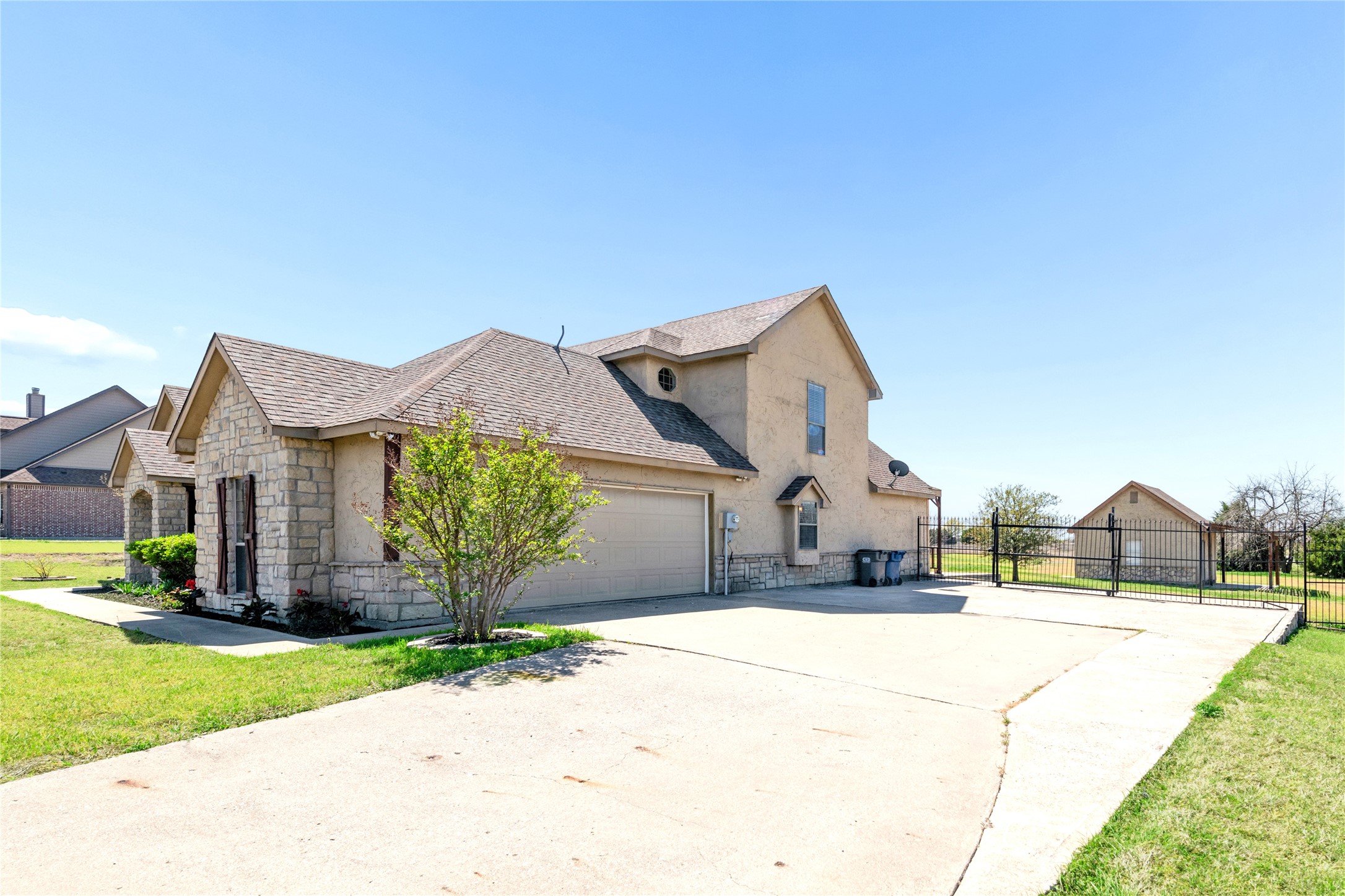 Residential in Melissa 3