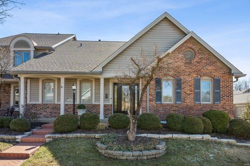 e-14318 Valley Meadow Court, Chesterfield, MO, 63017 | Card Image