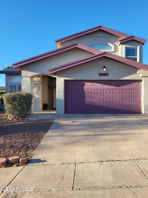 6775 Dakota Ridge Dr, El Paso, TX, 79912-8120 | Card Image