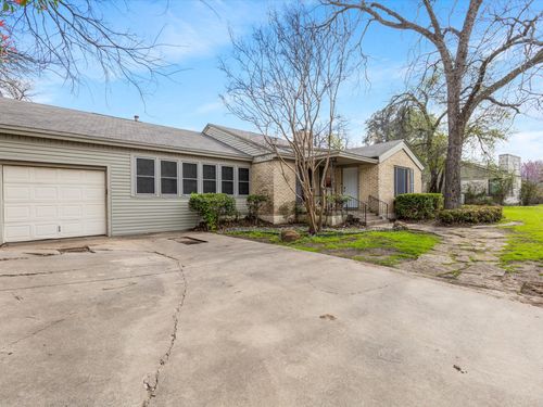 3709 Bellaire Cir, Fort Worth, TX, 76109-2740 | Card Image