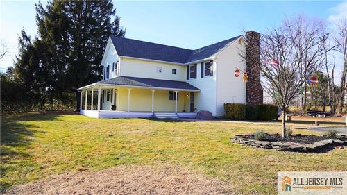226 Gravel Hill Rd, Monroe, NJ, 08831-8822 | Card Image