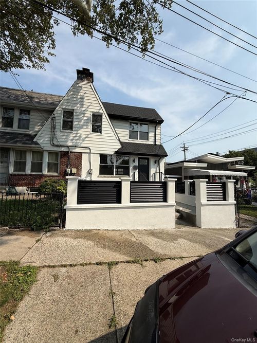 2273 Cincinnatus Ave, Bronx, NY, 10473-1403 | Card Image