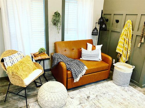 tiny-house-22700 Rocking A Trail, Briarcliff, TX, 78669 | Card Image